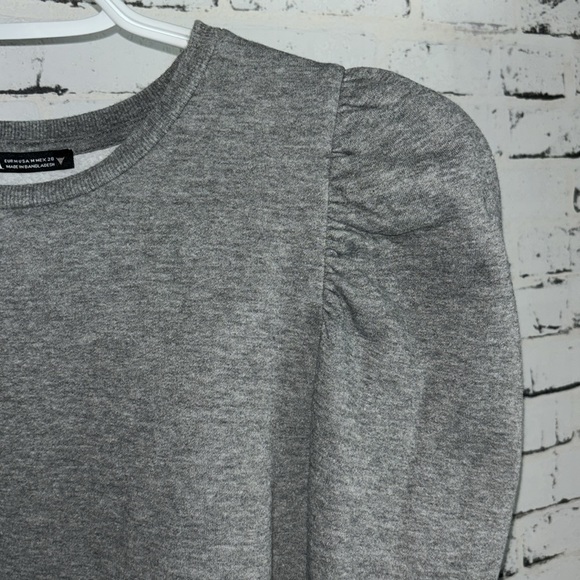 Zara Puff Sleeve Sweat shirt - Picture 2 of 4